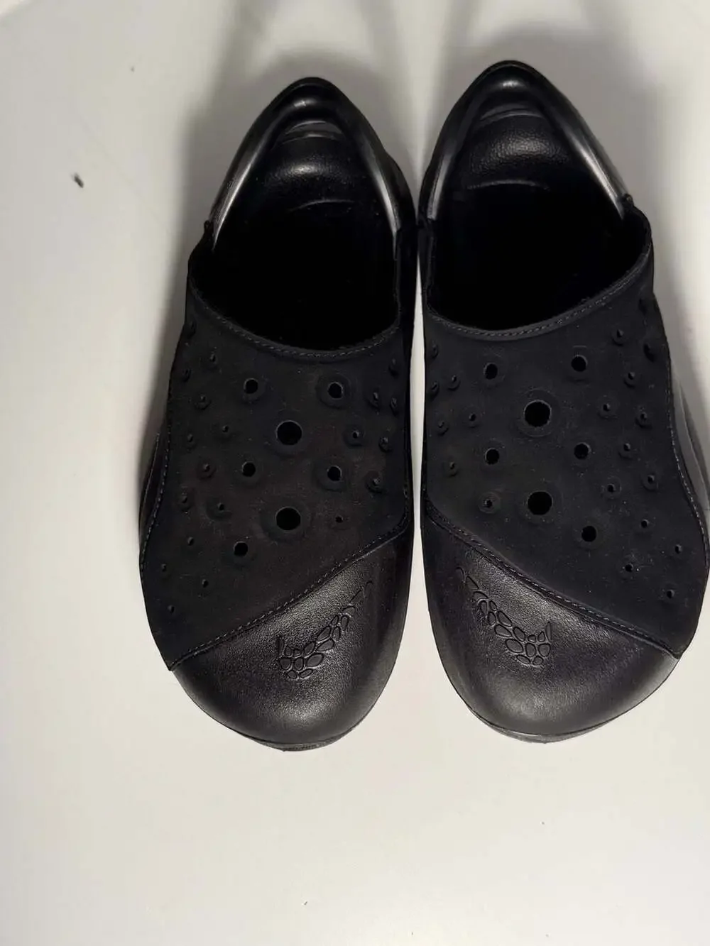 Nike Aqua Swoosh Kids Slip-On Clog Sandals Black Anthracite White